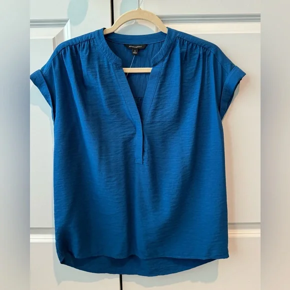 Banana Republic small Blue Blouse - Picture 1 of 3